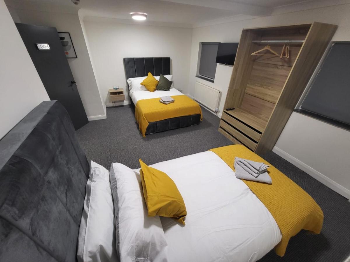 Woodford Hotel Londyn Zewnętrze zdjęcie