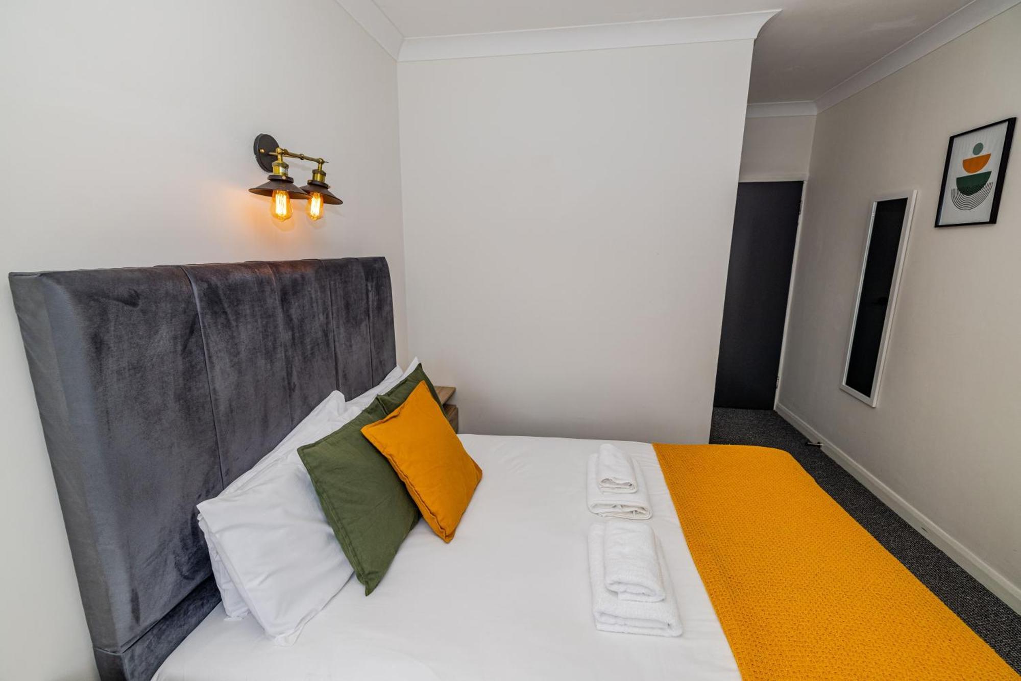 Woodford Hotel Londyn Zewnętrze zdjęcie